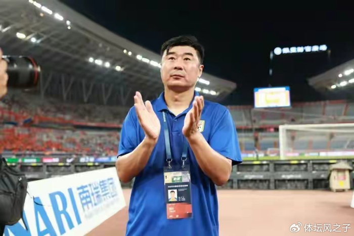0-4惨败暴露泰山队战术僵化，韩鹏下课传闻再度
